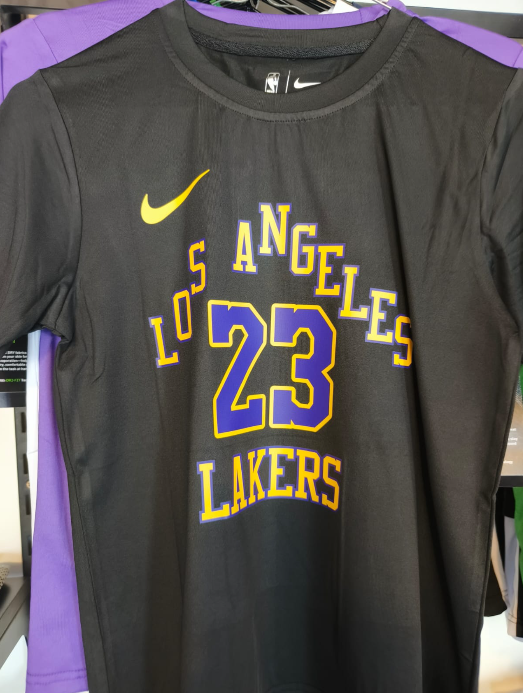Laker 23